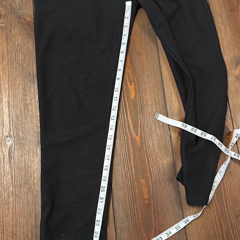 Zara Two Piece Black Pants and V-Neck Top - Picture 9 of 12